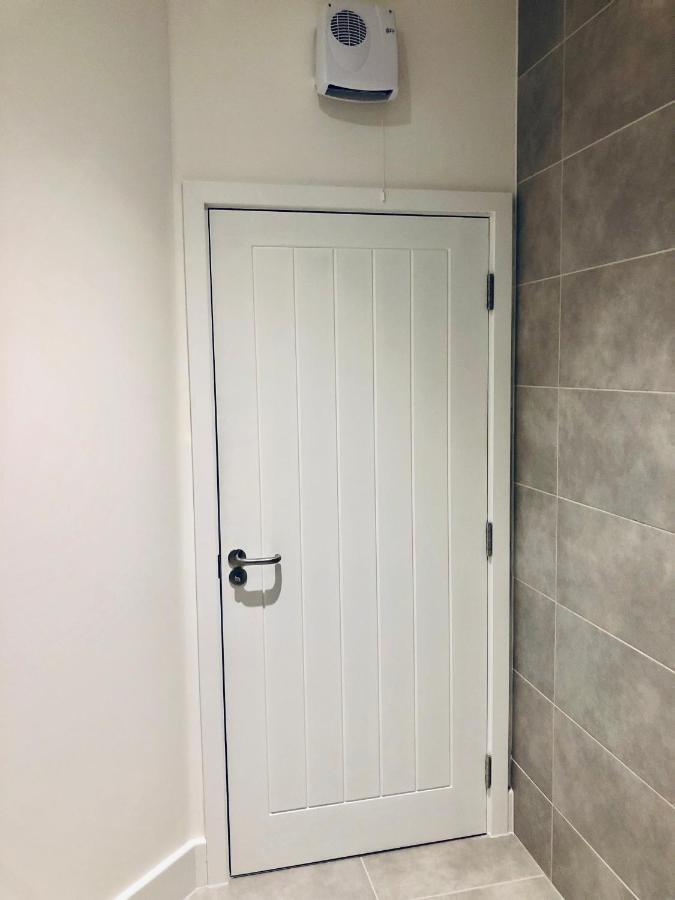 Snapos Luxury Serviced Apartment - Meridian House Bedford Bagian luar foto