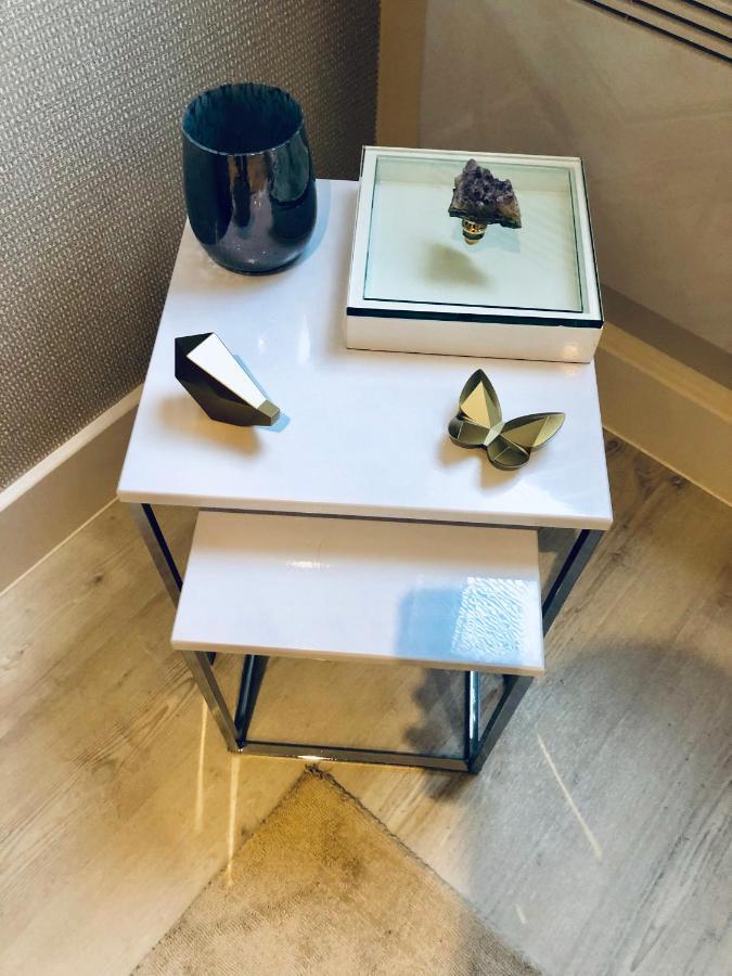 Snapos Luxury Serviced Apartment - Meridian House Bedford Bagian luar foto