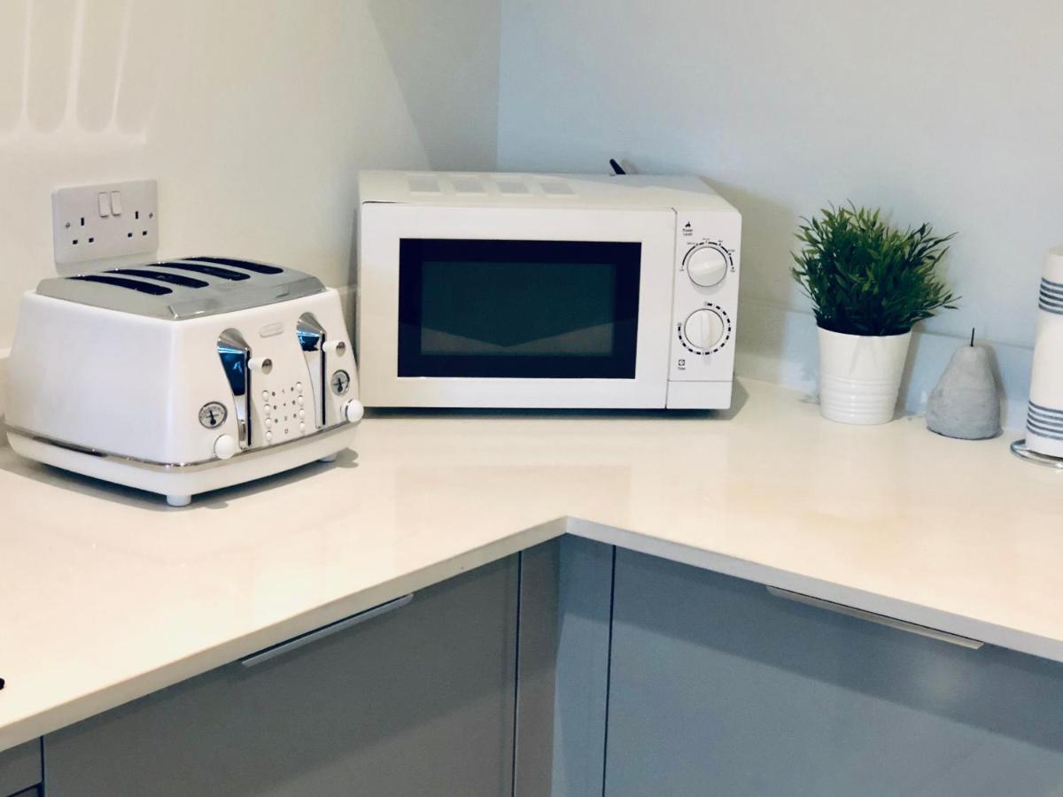 Snapos Luxury Serviced Apartment - Meridian House Bedford Bagian luar foto